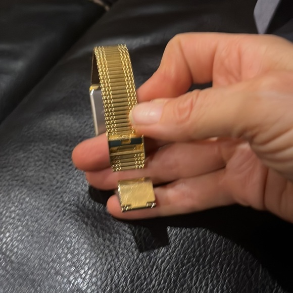 NWT, Waltham gold tone watch, - Picture 6 of 8